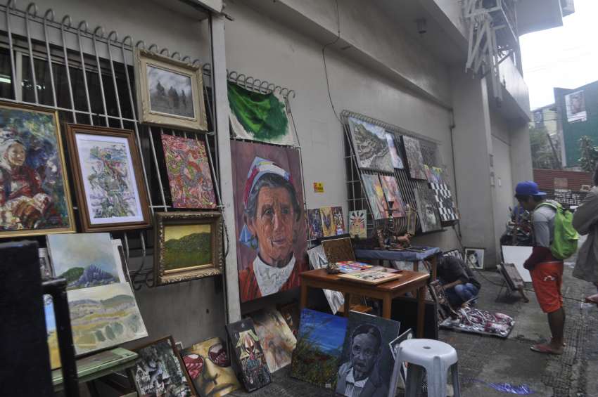 Baguio Artists Shine At Bookends Pasakalye Street Art Event Pilipinas Popcorn