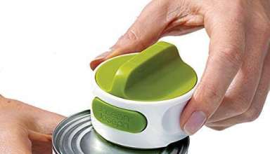 Twist and Release Compact Can Opener