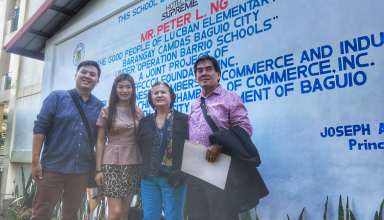 Hotel Supreme General Manager Jeff Ng and wife Kathleen Ng together with Hotel Supreme President Peter Ng and wife Ivy posing in front of the newly-donated classroom for Lucban Elementary School